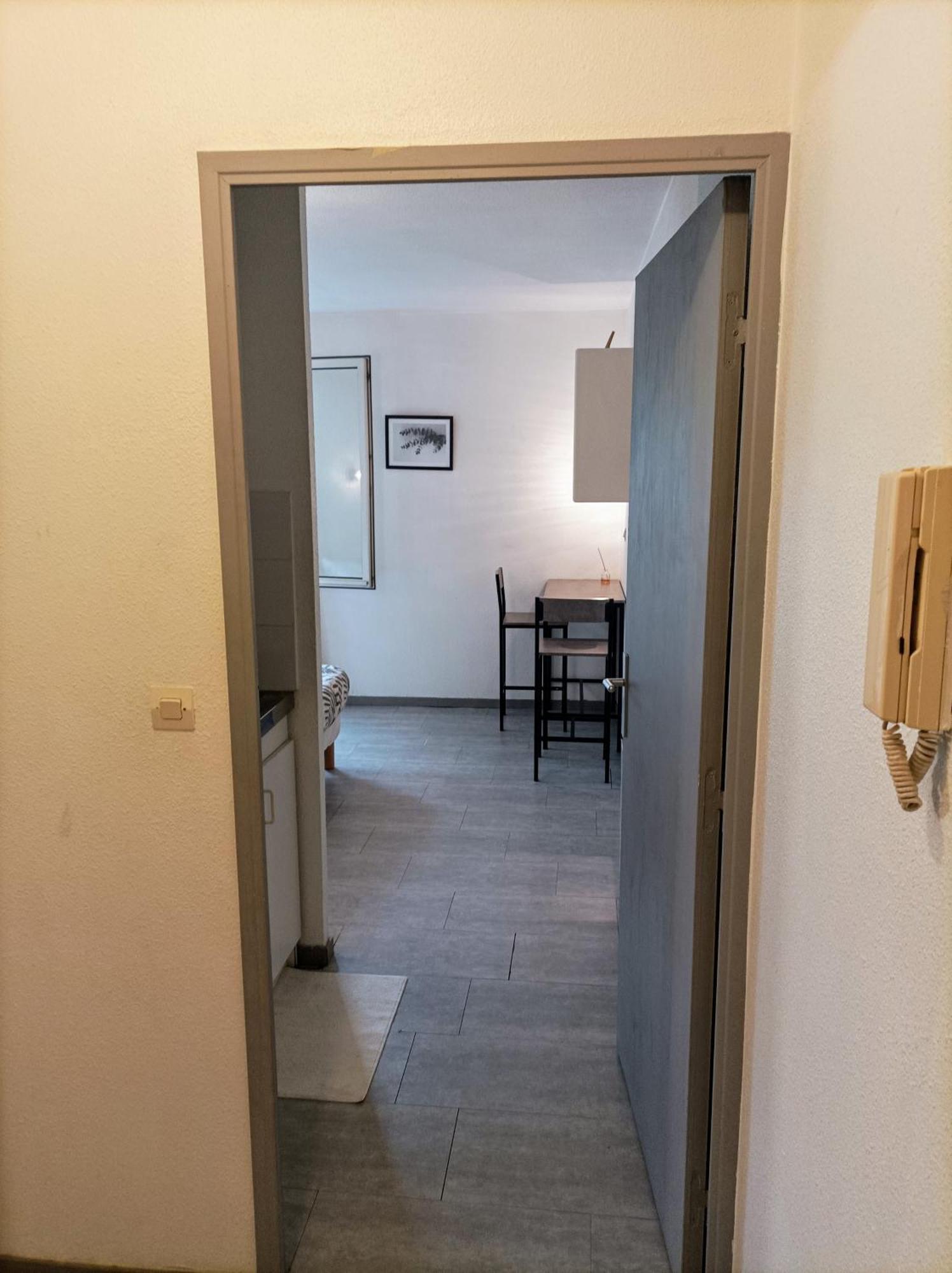 Apartment Near Center Montpellier Dış mekan fotoğraf